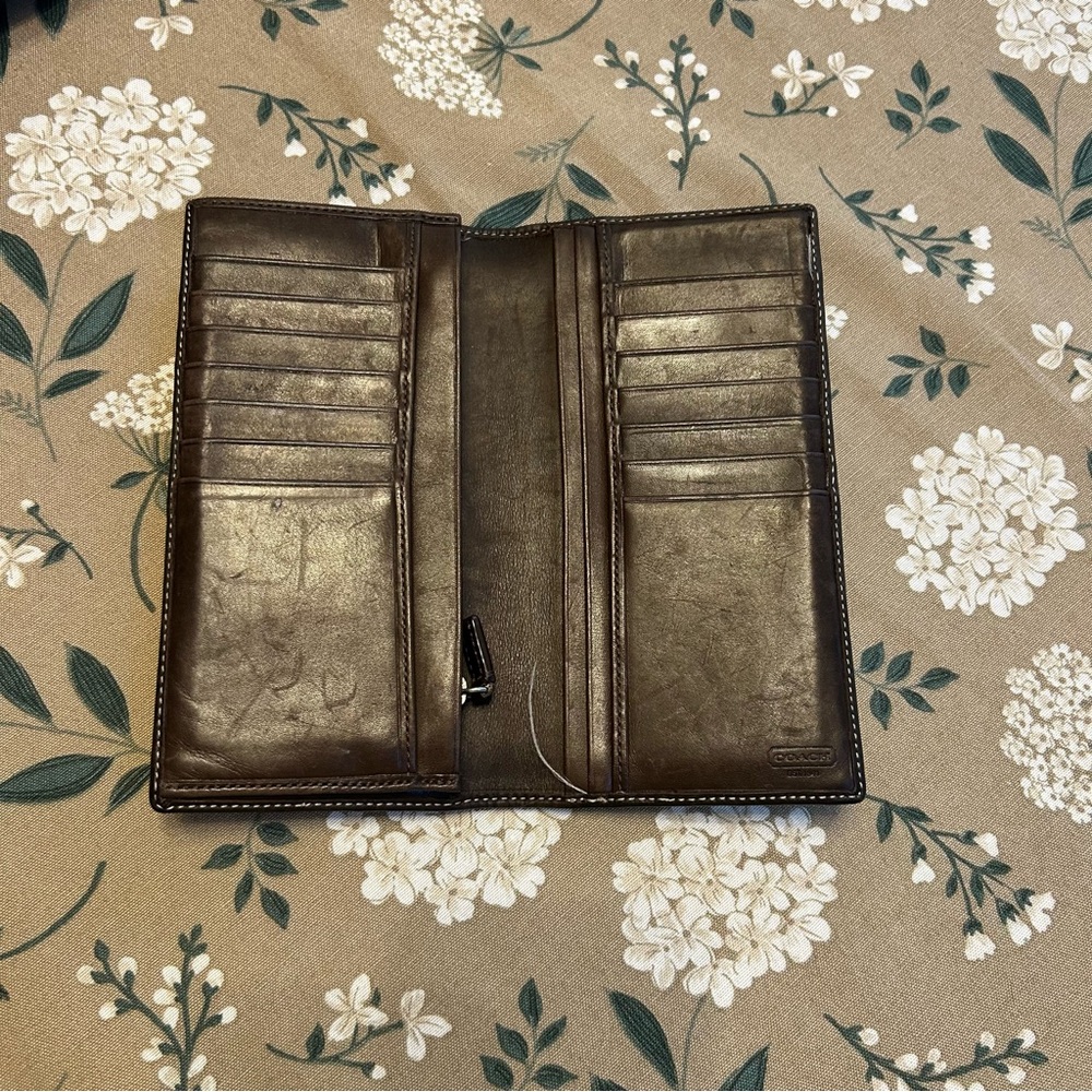 Coach Wallet - Picture 2 of 3